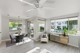 Photo #6: ML82026332 Listing