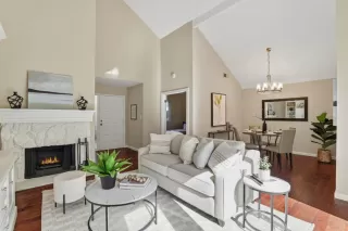 Photo #6: ML82026353 Listing 