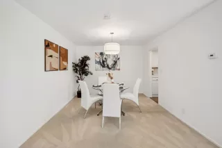 Photo #5: ML82026401 Listing 