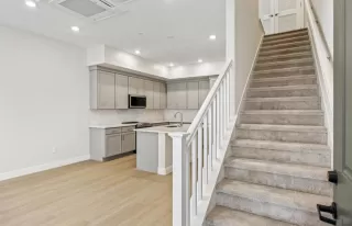 Photo #3: ML82026416 Listing 