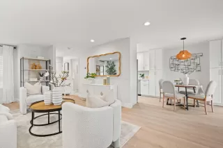 Photo #3: ML82026430 Listing 