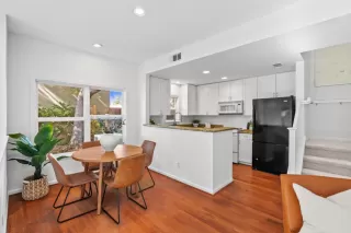 Photo #4: ML82026446 Listing 