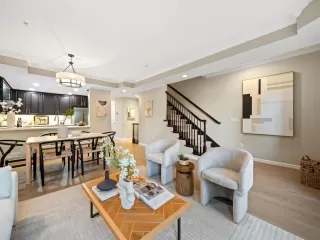 Photo #4: ML82026470 Listing 