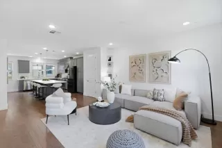 Photo #6: ML82026593 Listing 