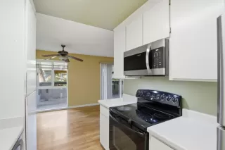 Photo #5: ML82026622 Listing