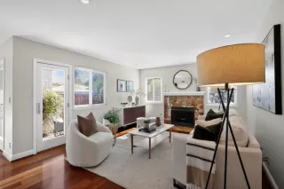 Photo #4: ML82026625 Listing 