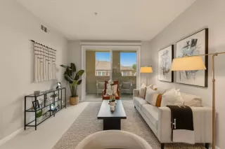 Photo #4: ML82026679 Listing 