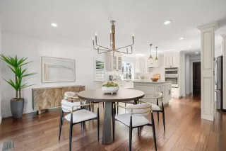 Photo #2: ML82026707 Listing 