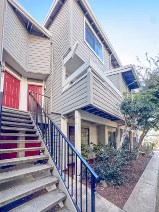 Photo #2: ML82026719 Listing 