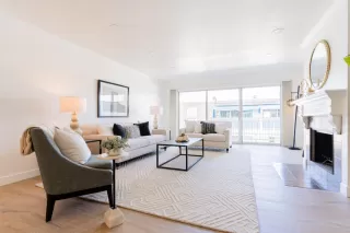 Photo #5: ML82026844 Listing 