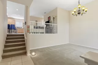 Photo #4: ML82026891 Listing 