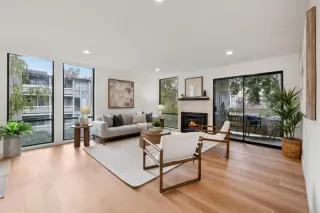 Photo #6: ML82026902 Listing 