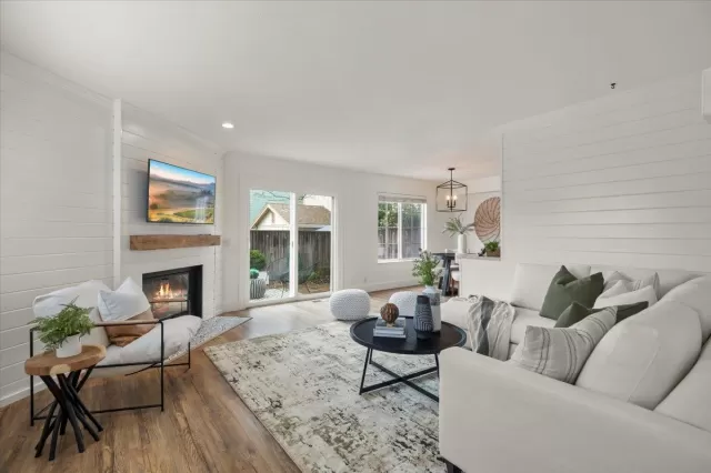 MLS: ML82026915 Condo For Sale