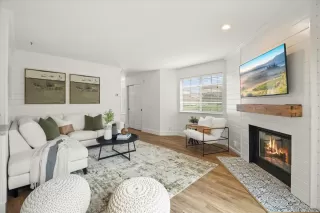 Photo #3: ML82026915 Listing 