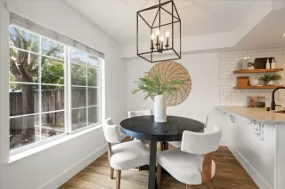 Photo #4: ML82026915 Listing 