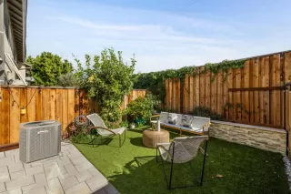 Photo #6: ML82026930 Listing 