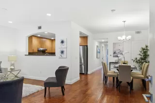 Photo #6: ML82026944 Listing 