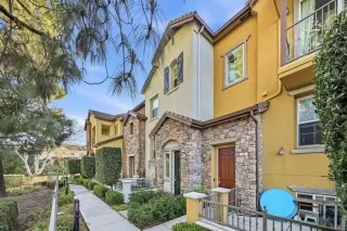 Photo #2: ML82026949 Listing 