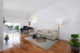 Photo #5: ML82026960 Listing 