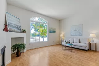 Photo #1: ML82026983 Listing 