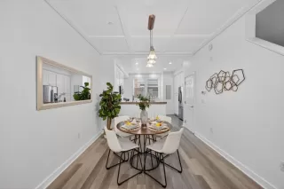 Photo #6: ML82026989 Listing 