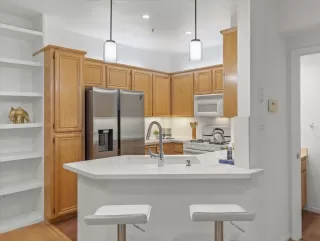 Photo #6: ML82027286 Listing 