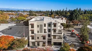 Photo #5: ML82027333 Listing 