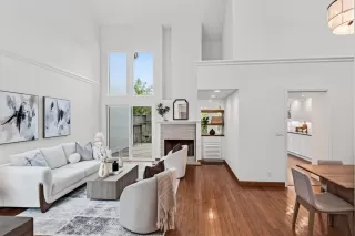 Photo #5: ML82027354 Listing