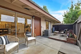 Photo #6: ML82027373 Listing 