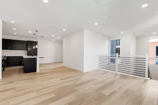 Photo #6: ML82027411 Listing 