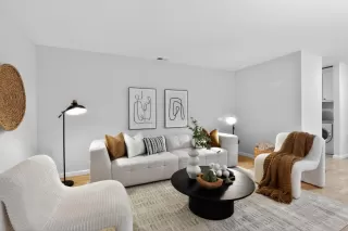 Photo #4: ML82027460 Listing