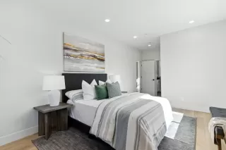 Photo #5: ML82027468 Listing