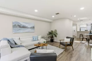 Photo #6: ML82027537 Listing 