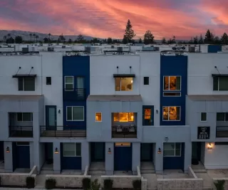 Photo #5: ML82027551 Listing 