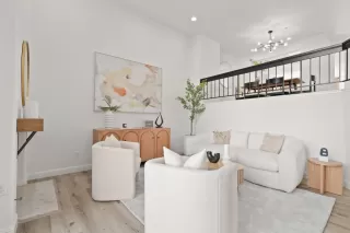 Photo #5: ML82027552 Listing