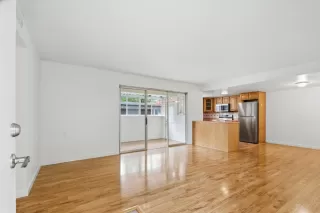 Photo #3: ML82027568 Listing 