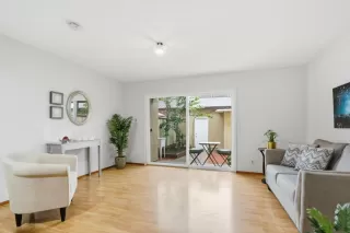 Photo #6: ML82027664 Listing 