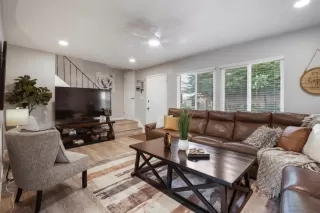 More Details about MLS # ML82027681 : 5393 PALM GROVE CT