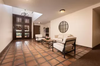 Photo #4: ML82027684 Listing