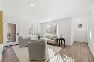 Photo #2: ML82027753 Listing