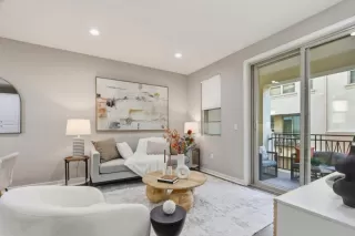 Photo #5: ML82027760 Listing 