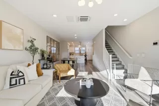 Photo #6: ML82027776 Listing 