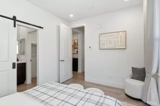 Photo #5: ML82027786 Listing 