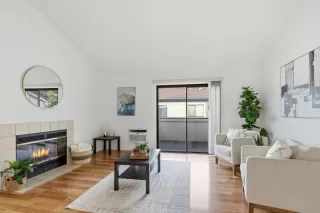 Photo #3: ML82027844 Listing 