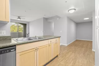 Photo #6: ML82027862 Listing