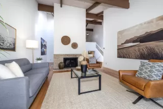 Photo #2: ML82027884 Listing 