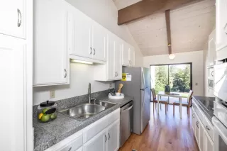 Photo #6: ML82027884 Listing 