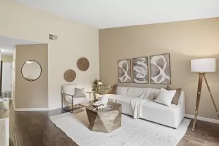 Photo #5: ML82027900 Listing 