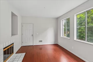 Photo #3: ML82027916 Listing