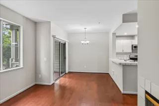 Photo #5: ML82027916 Listing